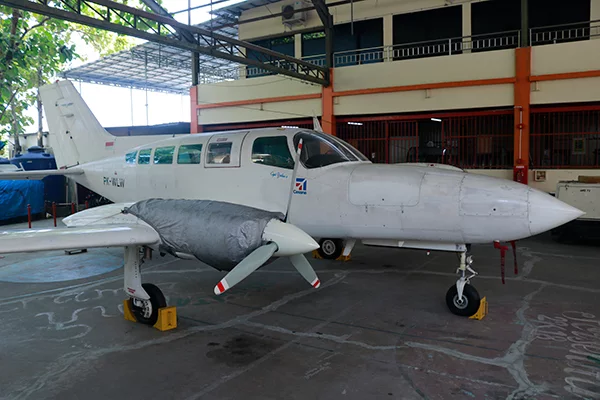 pesawat cessna 402