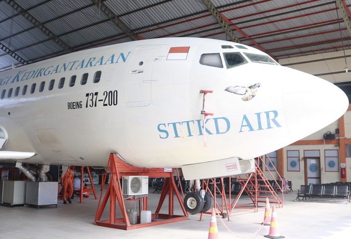 sttkd air pesawat boeing 737