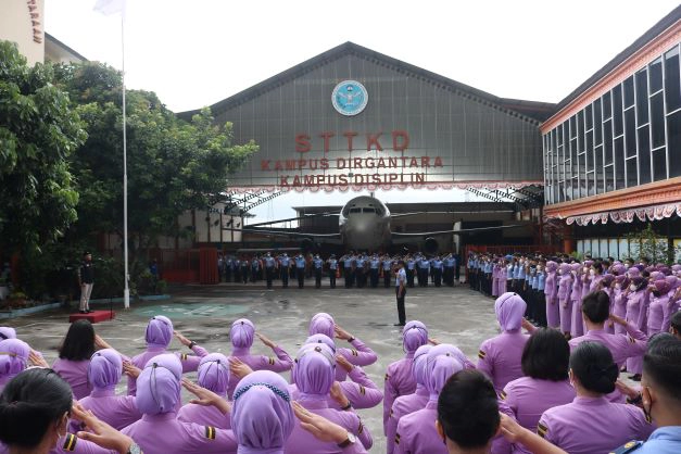 cara diterima kerja sebelum wisuda